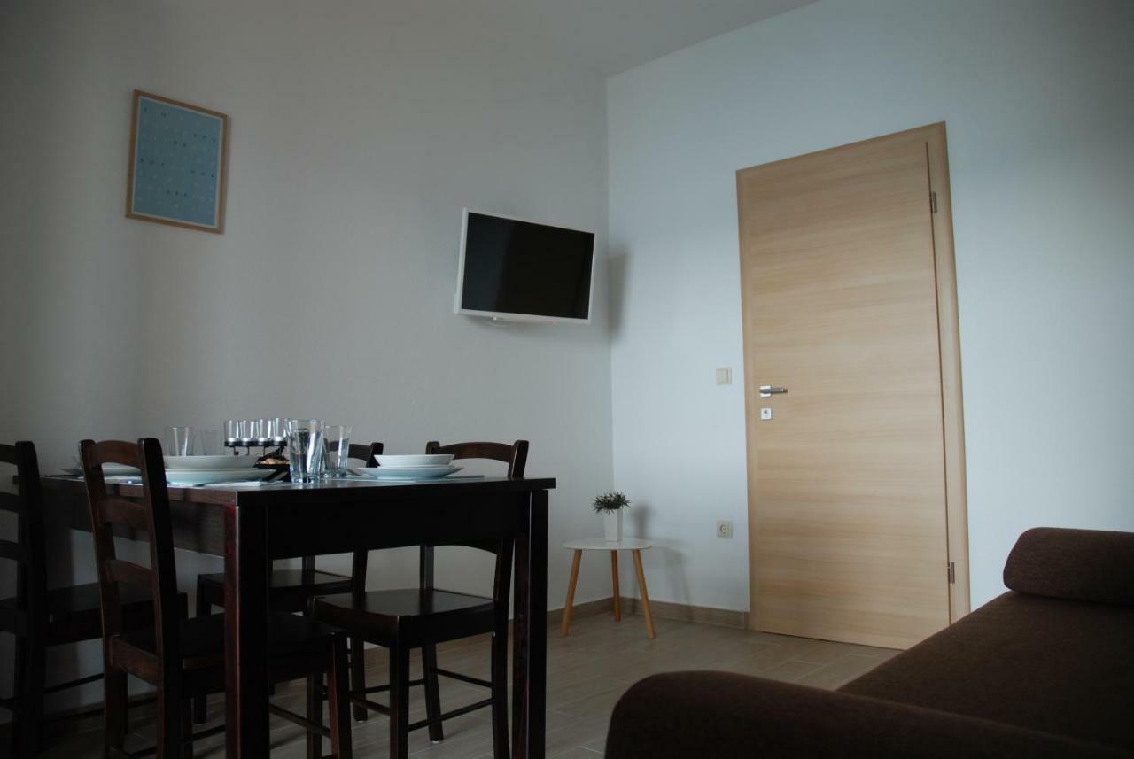 "Laurier" Rooms & Apartments Celina Exterior foto